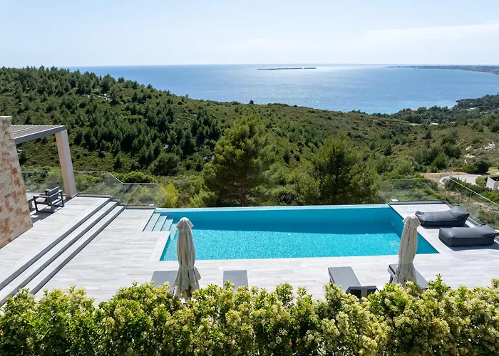 Narcissos Villa *