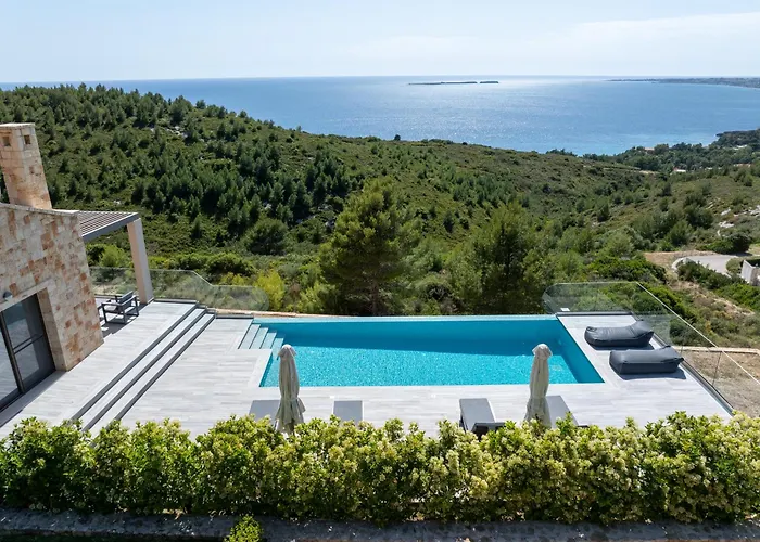Narcissos Villa *