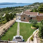 Narcissos Villa